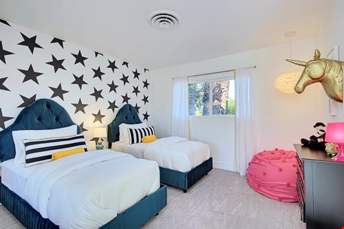Harlow Home Vacation Rental - 28
