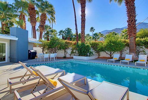 Harlow Home Vacation Rental - 04