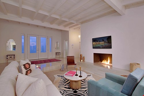Harlow Home Vacation Rental - 06