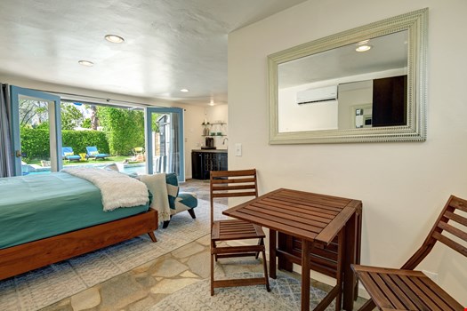 Indigo Dream Vacation Home-23