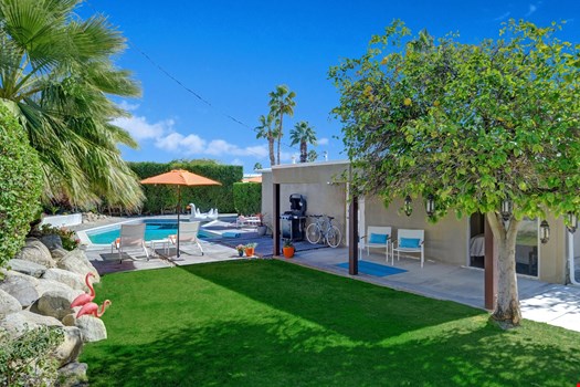 Laurel-Retreat-Vacation-Home-03