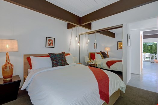 Laurel-Retreat-Vacation-Home-17