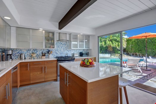 Laurel-Retreat-Vacation-Home-11
