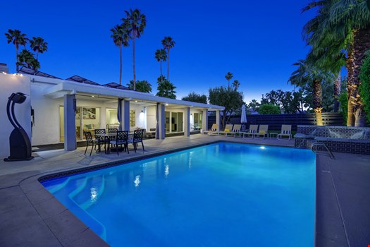 Lujo-Vacation-Rental-06
