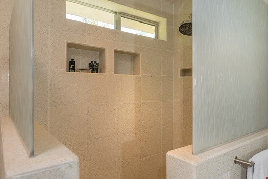 Morongo Modern Vacation Home - 20