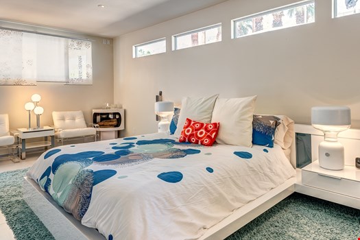 Morongo Modern Vacation Home - 14