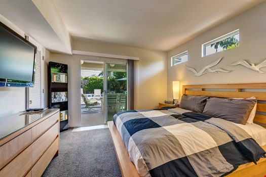 Morongo Modern Vacation Home - 18