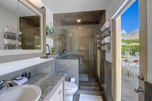 Monterey Home Vacation Rental -19