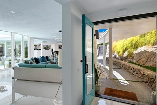 Skyfall-Vacation-Rental-14