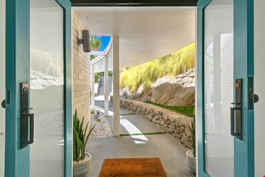 Skyfall-Vacation-Rental-13