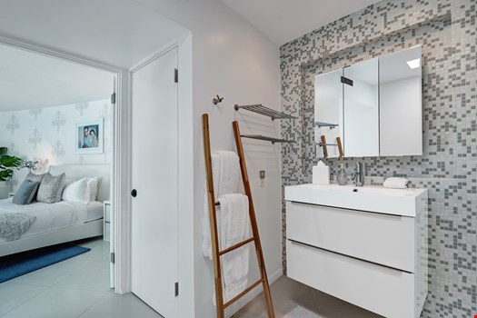 Skyfall-Vacation-Rental-37