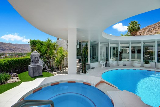 Skyfall-Vacation-Rental-03