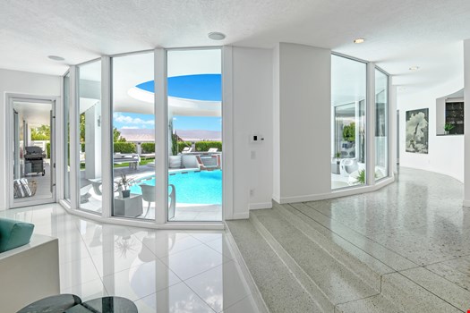 Skyfall-Vacation-Rental-10