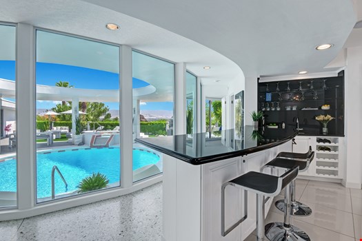 Skyfall-Vacation-Rental-23