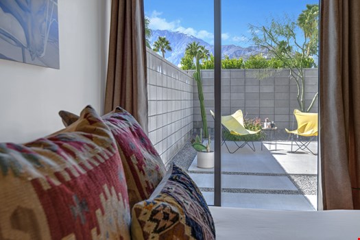Spencer-Modern-Rental-17