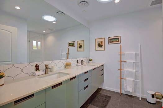 Rana-Red-House-rental-20