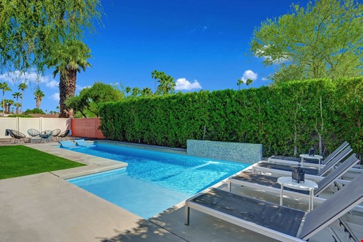 Rana-Red-House-rental-06