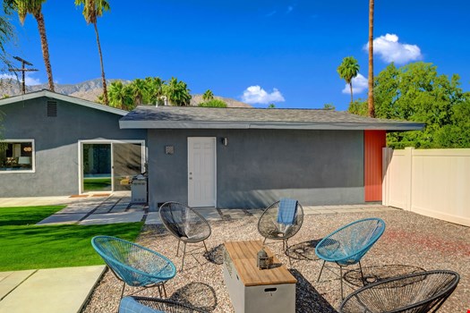 Rana-Red-House-rental-05