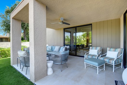 Twin-Palms28