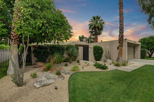 Twin-Palms06