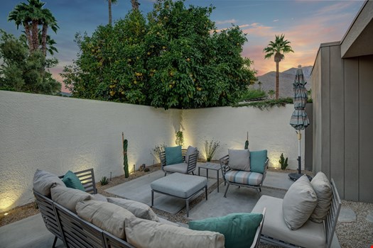 Twin-Palms48