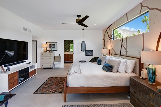 Twin-Palms30
