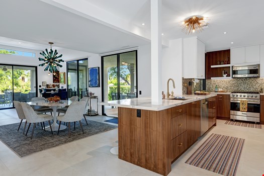 Twin-Palms22